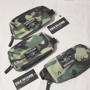 BRAND NEW- True Religion pouch 👝